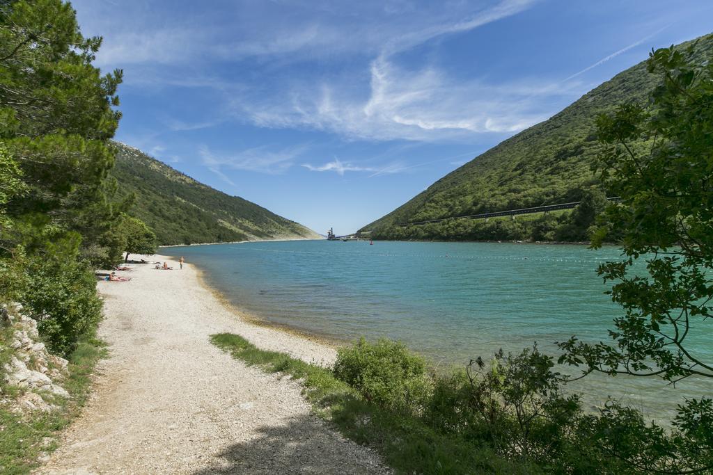 Haus In Istrien Direkt Am Meer Plomin Εξωτερικό φωτογραφία