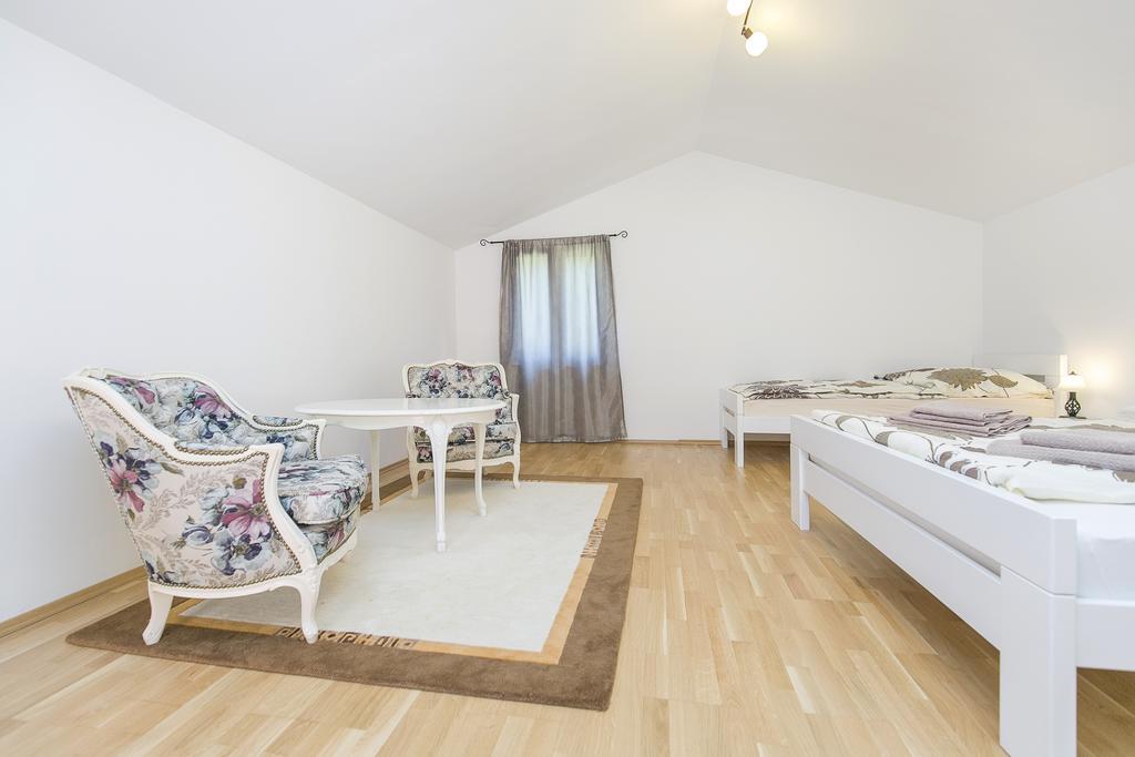 Haus In Istrien Direkt Am Meer Plomin Εξωτερικό φωτογραφία